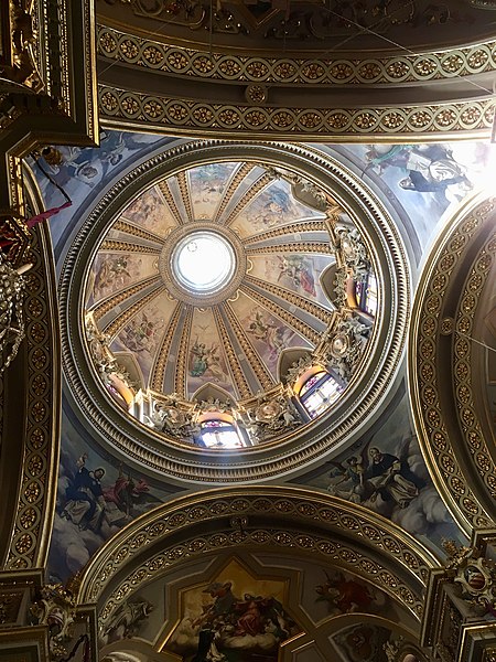 File:Basilica of St Dominic’s, Valletta, June 2018 (3).jpg