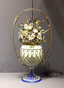 Panier de Fleurs Oeuf (Fabergé) .jpg