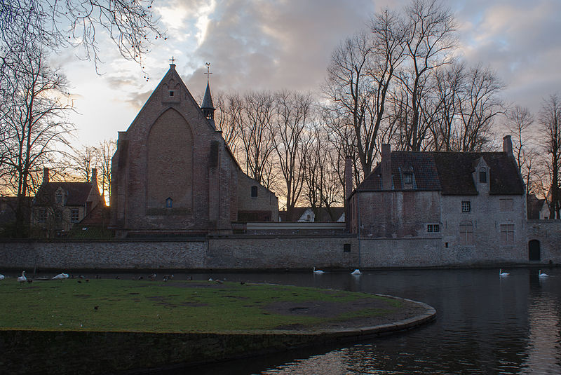 File:Begijnhofkerk1.JPG