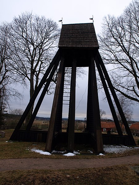 File:Bergshammars kyrka - 2.jpg