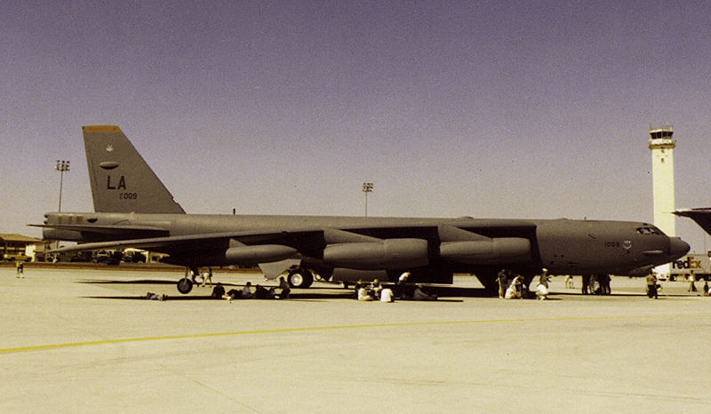 File:Boeing B-52H turbo fan upgraded strategic bomber (5626746172).jpg