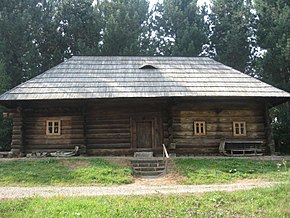 Casă tradițională din Ostra expusă la Muzeul Satului Bucovinean din Suceava