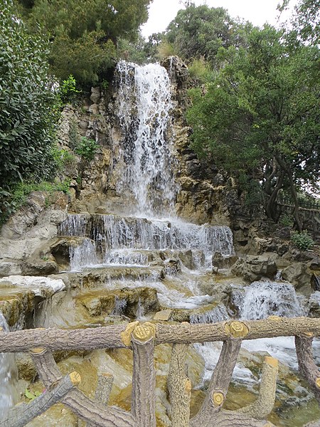 File:Cascata d'acqua.JPG