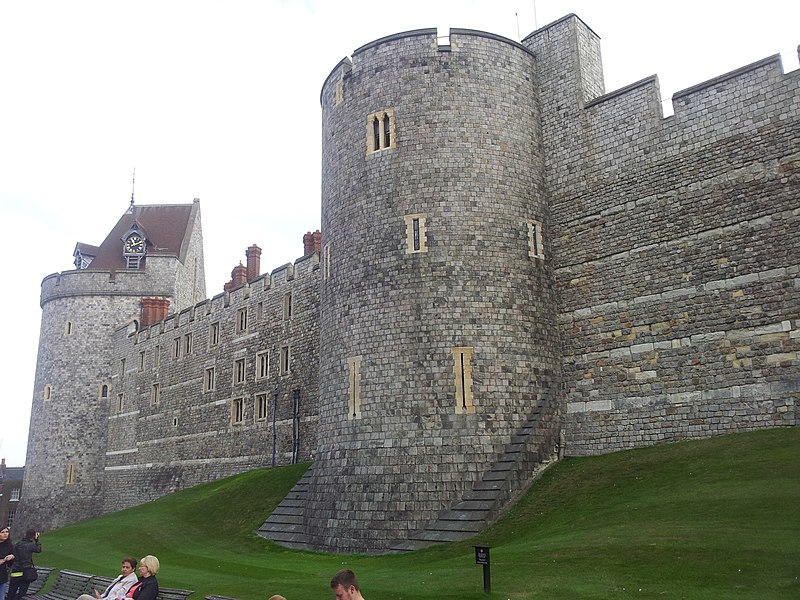 File:Castle.001 - Windsor.jpg