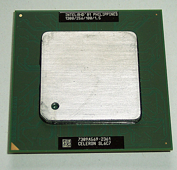 File:Celeron Tualatin 1300.jpg