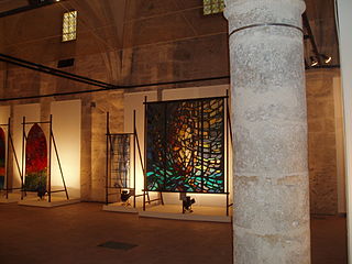 Colonne et console.