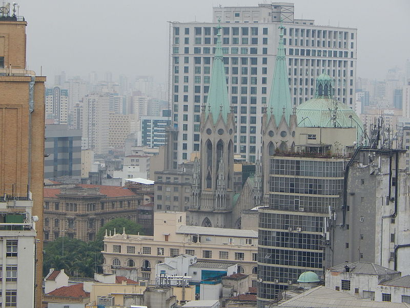 File:Centro de São Paulo - (16914750557).jpg