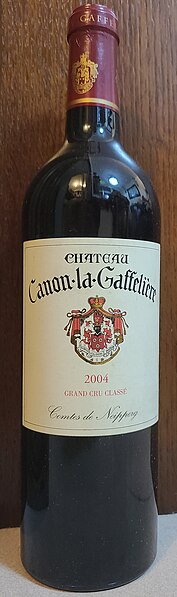 File:Château Canon-la-Gaffelière 2004.jpg