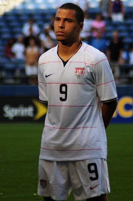 Davies before a match for the United States men's national team