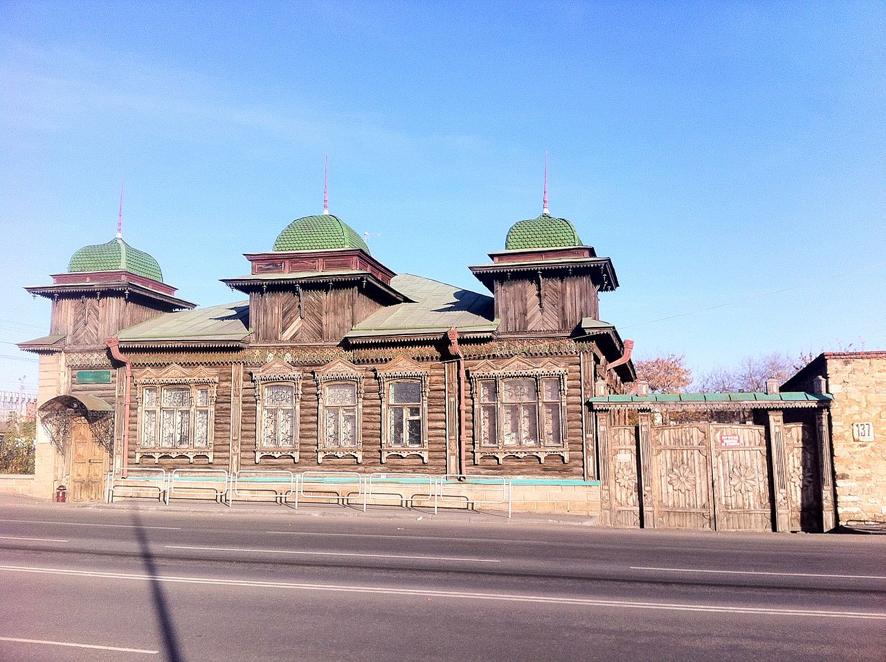 Файл:Chelyabinsk Old Town.jpg — Википедия