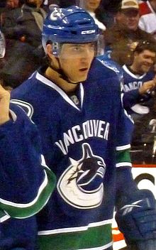 Chris Tanev 03-2011.jpg