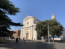 Piazza XIX Marzo, che si apre fra il borgo antico e l'Appia, iniziò a diventare una vera e propria piazza solo nel XVIII secolo