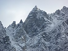 Colchuck Balanced Rock Colchuck Balanced Rock.jpg