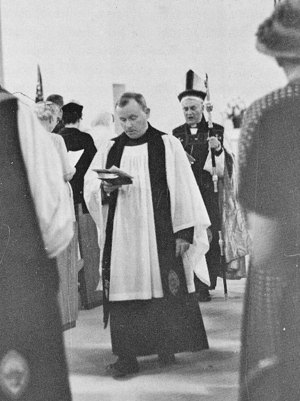 Dean William Dimmick and other canons of St Mary's Cathedral in Memphis, Tennessee, in 1960.