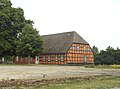 Manor complex with manor house (No. 14) and granary