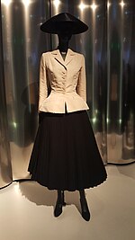 Christian Dior Couture: Histoire, Controverses, Filiales