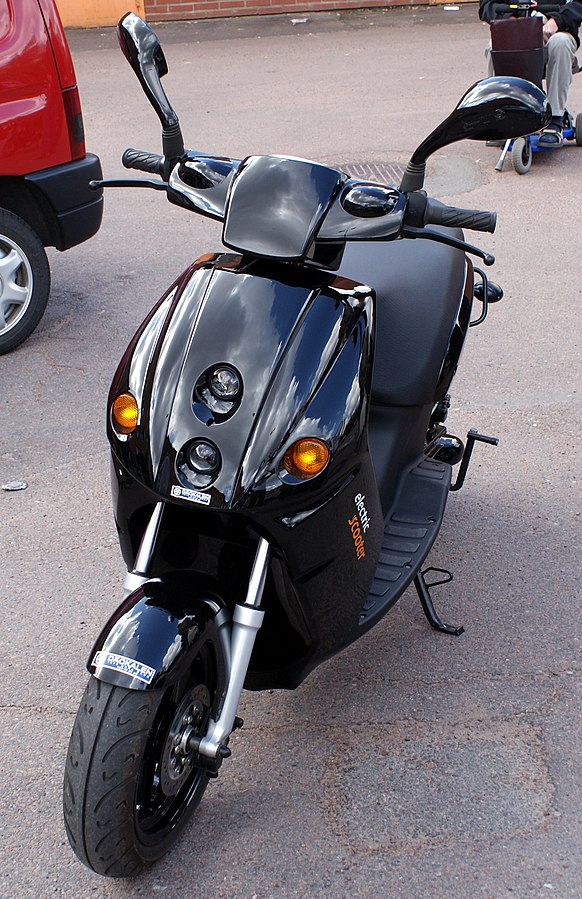 File E max  electric scooter  JPG Wikimedia Commons