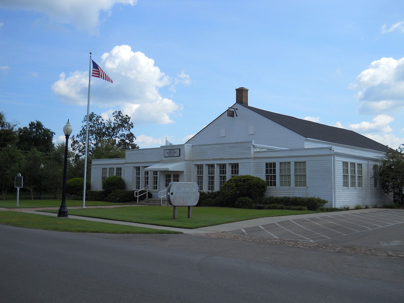 6 east. Хаттисберг США. Hattiesburg, MS. The Hattiesburg Pocket Museum. Land for sale in Hattiesburg MS.