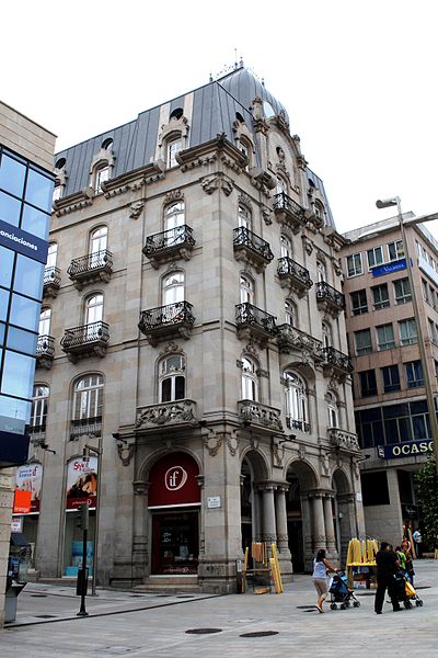 File:Edificio Banco Simeón, Vigo.jpg