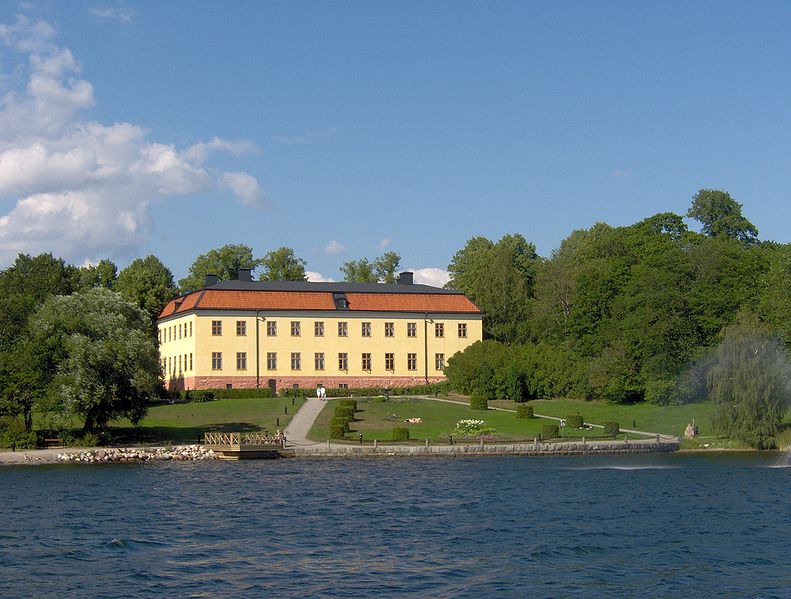 Soubor:Edsbergs slott2.JPG