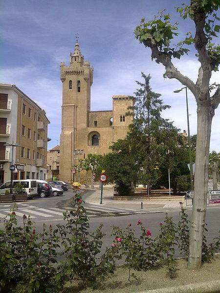 File:Ejea. Iglesia de San Salvador.jpg