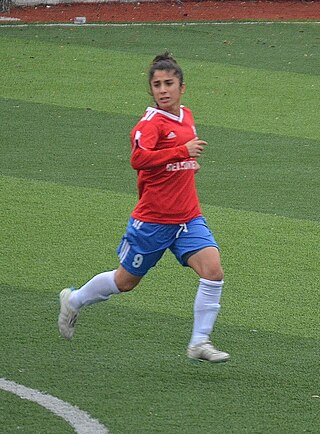 <span class="mw-page-title-main">Emine Gümüş</span> Turkish footballer (born 1992)