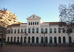 Policia De La Generalitat: Escut i uniforme, Normativa aplicable, Referències