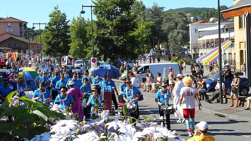 File:Fête des Mousselines 2015 (186).JPG