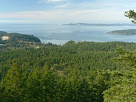 Ilha Fidalgo com vista para o Estreito de Juan de Fuca