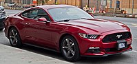 Ford Mustang V6 Coupé (VI) - Frontansicht, 2 octombrie 2016, New York.jpg