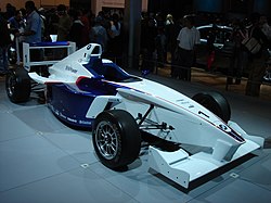 Coche BMW en el Salón Internacional del Automóvil de Nueva York en 2006