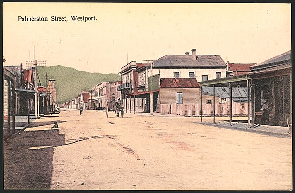 Palmerston Street, Westport. New Zealand post card, issued by G Parkhouse. Phototyped in Saxony (ca 1910)