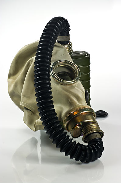 File:Gas mask MUA IMGP0212.jpg