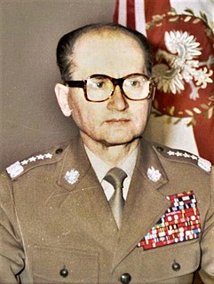 <span class="mw-page-title-main">Wojciech Jaruzelski</span> Polish military and political official, leader of Poland from 1981 to 1989