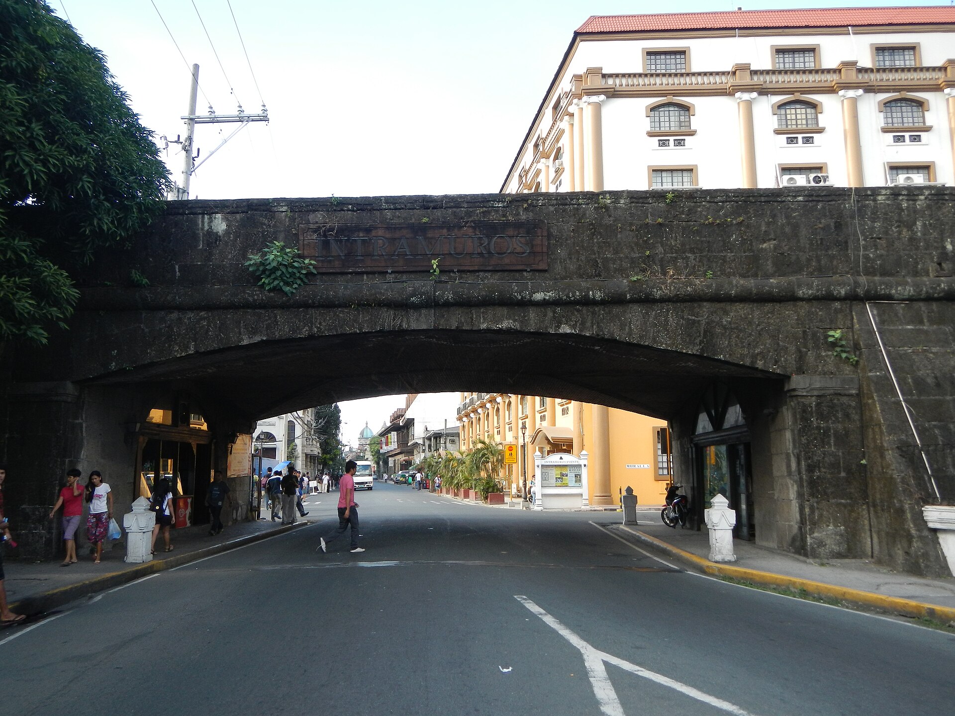 intramuros