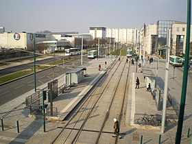 Imagem ilustrativa do artigo Avenue du Général-de-Gaulle (Gennevilliers)