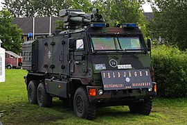 A Mowag DURO-3 YAK water cannon of the Feldjäger.