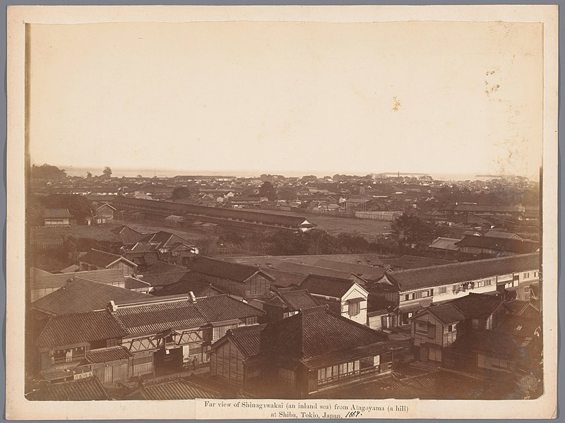 File:Gezicht op de wijk Shiba in Tokyo Far view of Shinagawakai (an inland sea) from Atagoyama (a hill) at Shiba, Tokio, Japan (titel op object), RP-F-F02676.jpg