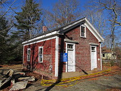 Greenville maktabi, Forestdale MA.jpg