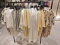 HK CH 中環 Central 國際金融中心商場 IFC mall shop ZARA Clothing store April 2022 Px3 08.jpg