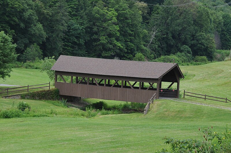 File:HOFFAROSA COVERED BRIDGE, BEAVER COUNTY, PA.jpg