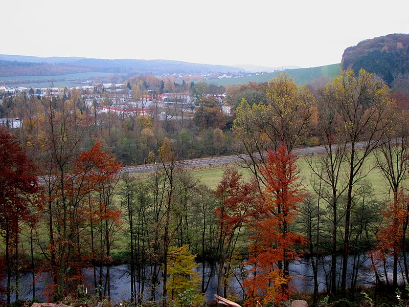 File:HSK-016 (1) Ruhrtal bei Laer.jpg