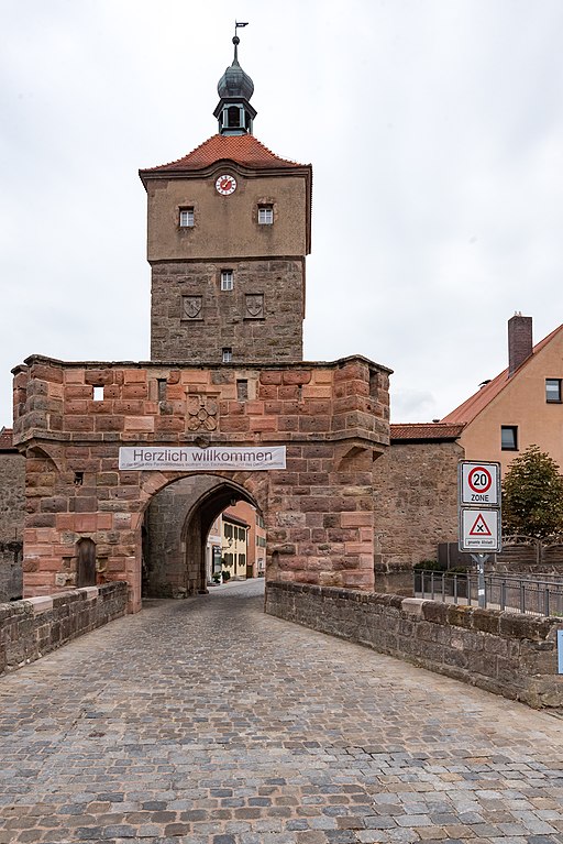 Hauptstraße 1, Oberes Tor Wolframs-Eschenbach 20180831 004