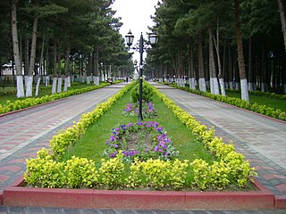 Heydar Aliyev park in Xirdalan.jpg