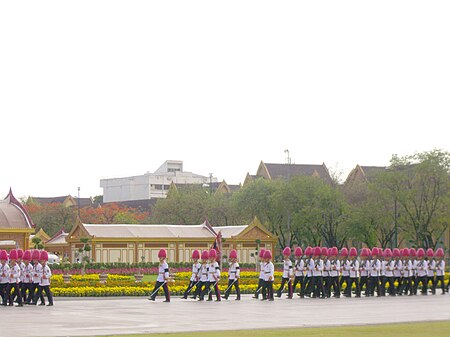 ไฟล์:Honor guard from 3rd Infantry Batallion, 1st Infantry Regiment of Thailand in the royal cremation ceremony of Princess Bejaratana Rajasuda.jpg