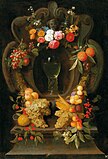 Girlande aus Obst und Blumen um eine Kartusche mit einem Glas Wein