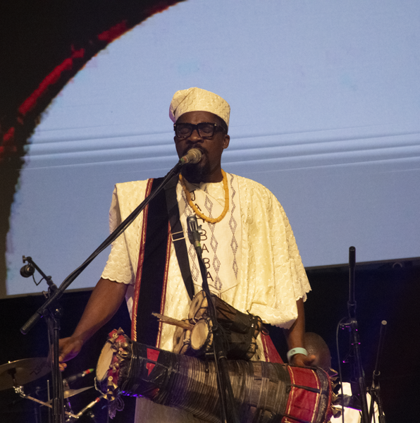 File:Jah baba à la célébration du Vodun Days 2024 à Ouidah.7.png