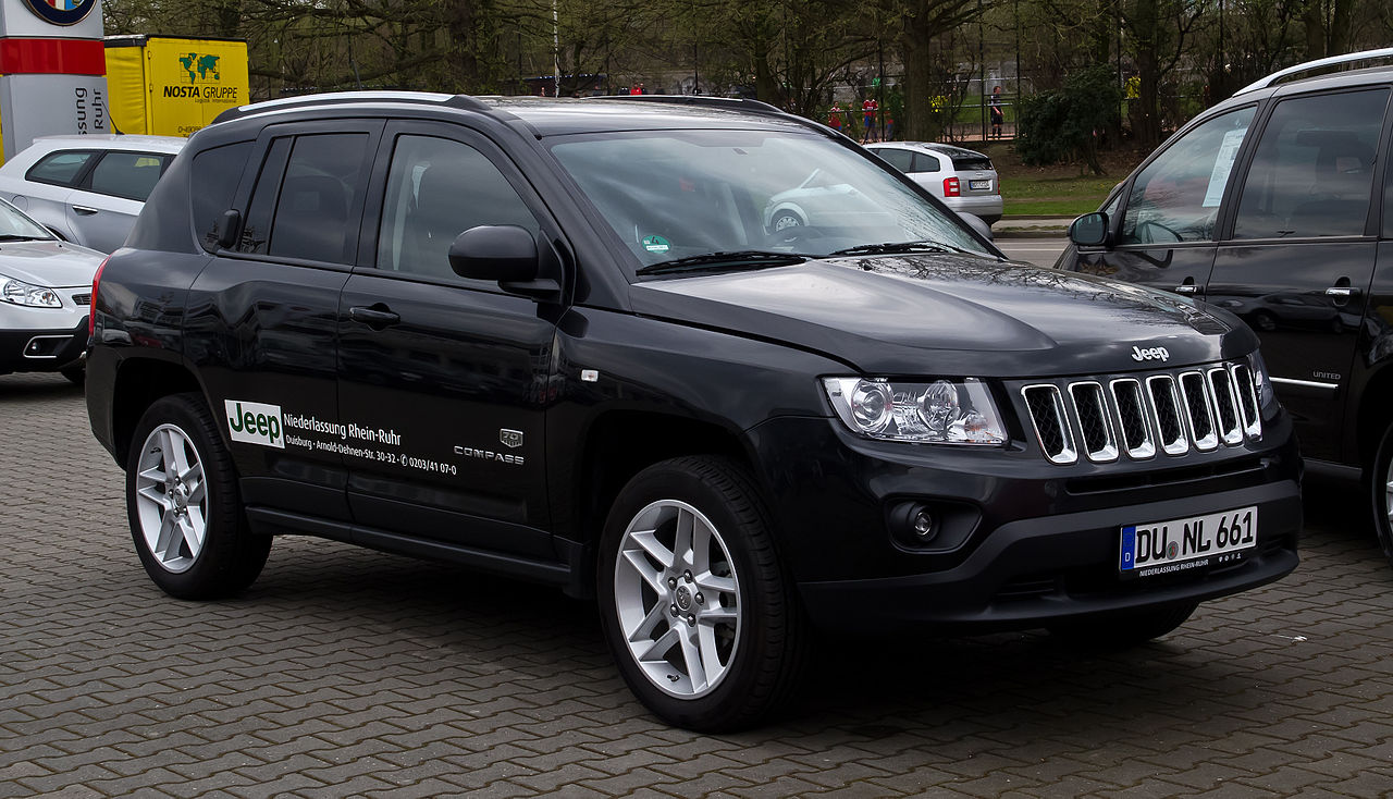 File:Jeep Compass 2.2 CRD Limited 70th Anniversary Edition