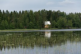 Le lac Keravanjärvi.