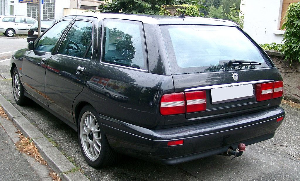 File:Lancia Kappa SW rear - Commons